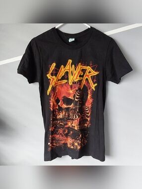Slayer Final World Tour Black Graphic Band Tee with Red and Yellow Skull Design